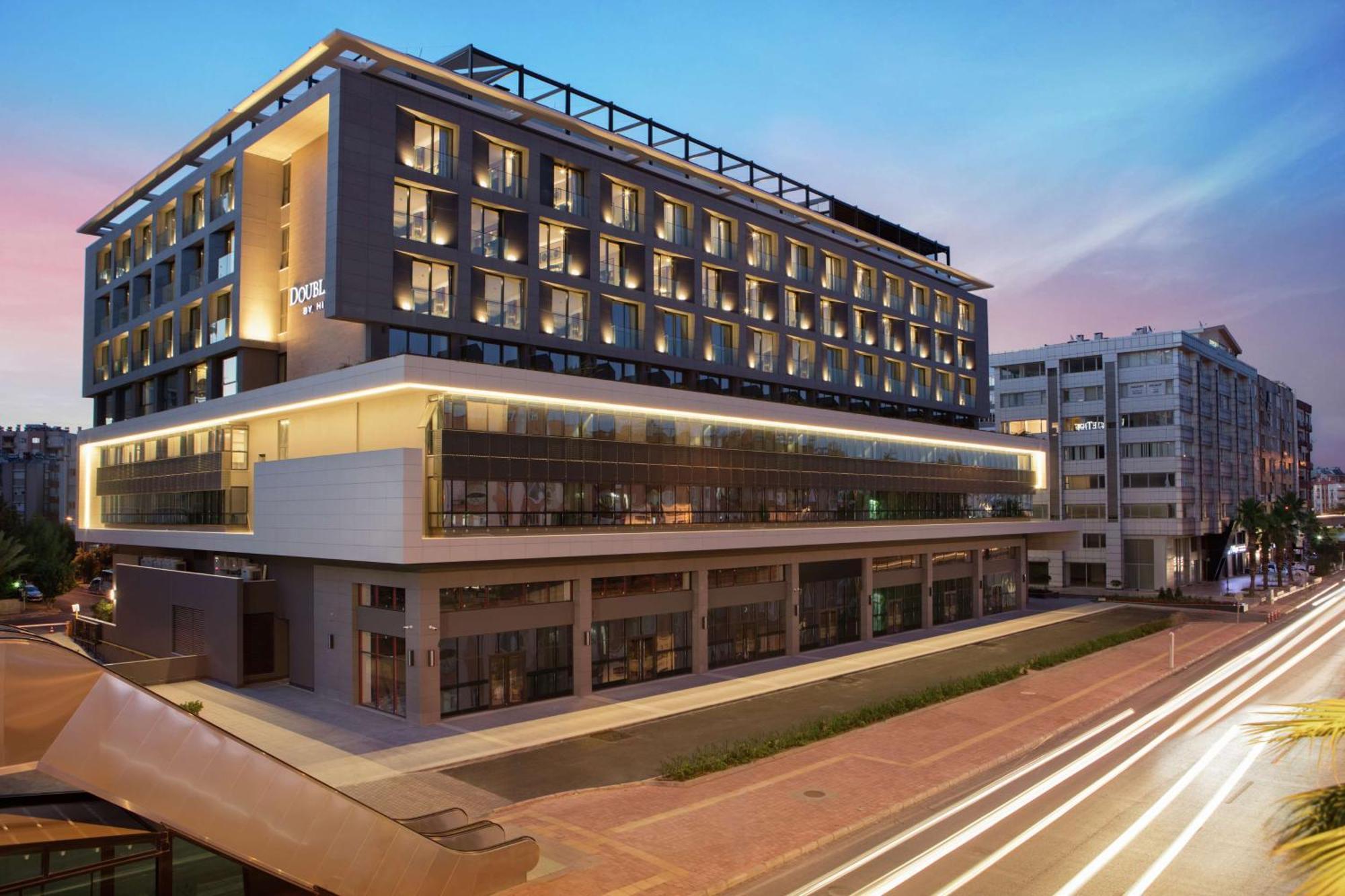 Doubletree By Hilton Antalya City Centre Экстерьер фото Hilton Athens